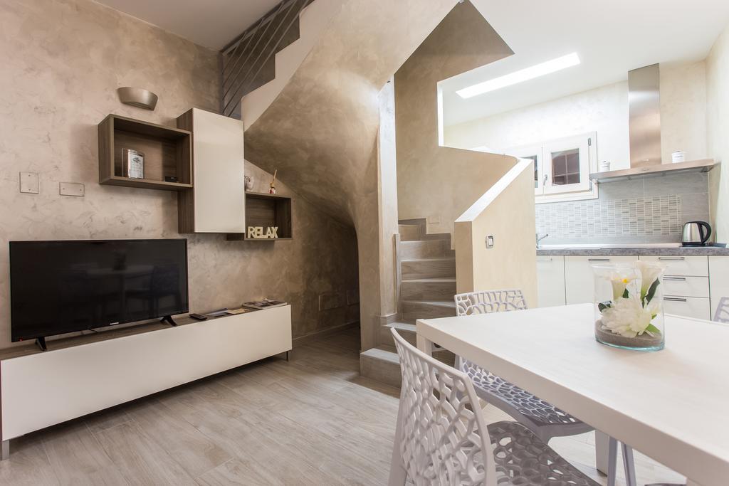 Lm House 01 Apartment โลนาโต ภายนอก รูปภาพ